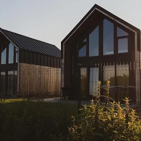 Kwiatowe N05 - Шале *