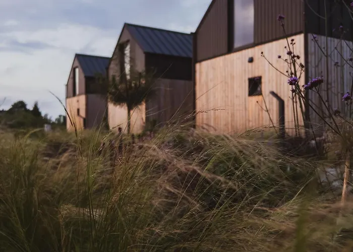 Kwiatowe N05 - شاليه *