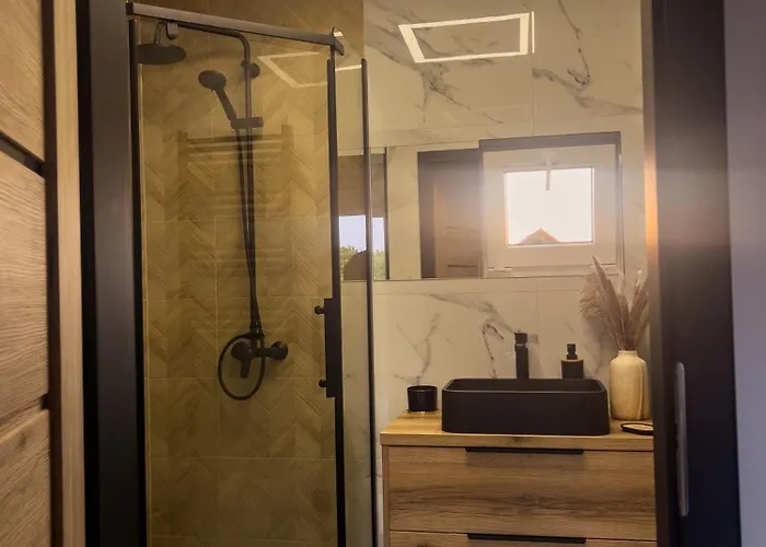 Kwiatowe N05 - * ليبا